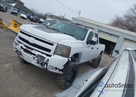 2010 Chevrolet Silverado 2500Hd Ltz z USA, uszkodzony, nr VIN 1GC4KYB62AF113636